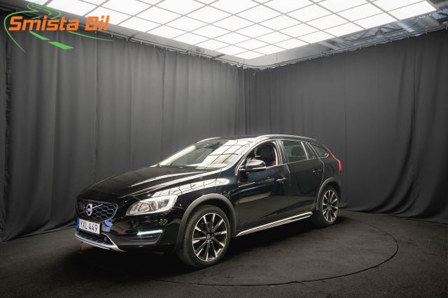 Volvo V60 Cross Country 2018