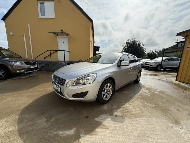 Volvo V60 2013 – bild 2