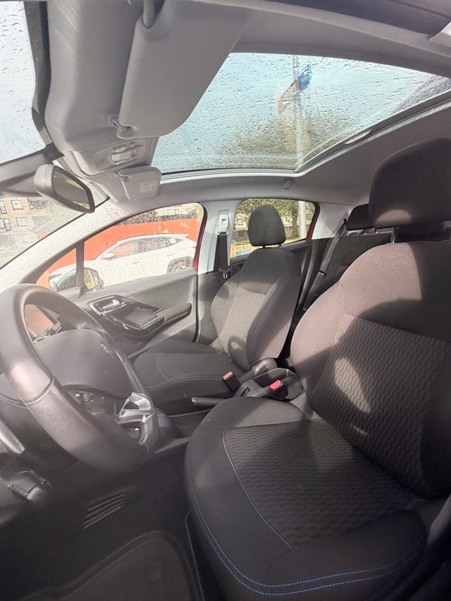 Peugeot 208 2017