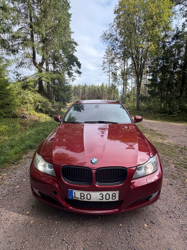 BMW 320i 2011