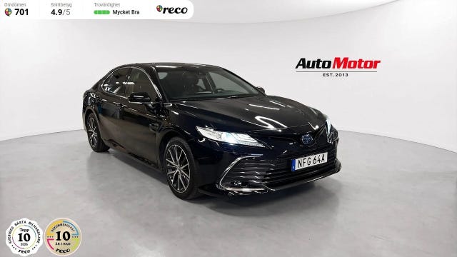Toyota Camry 2021
