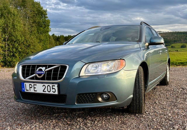 Volvo V70 2012