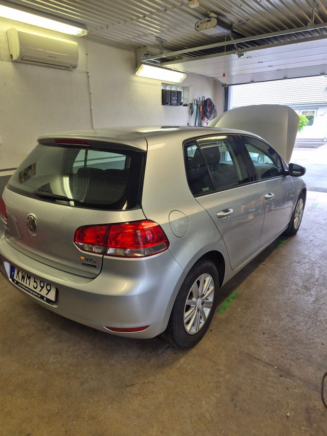 Volkswagen Golf VI 2011