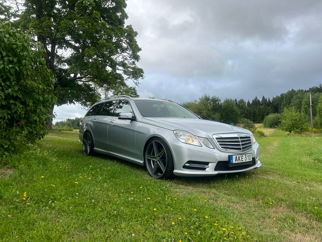 Mercedes-Benz E220 2013