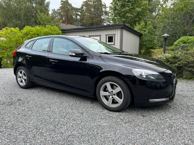 Volvo V40 2013