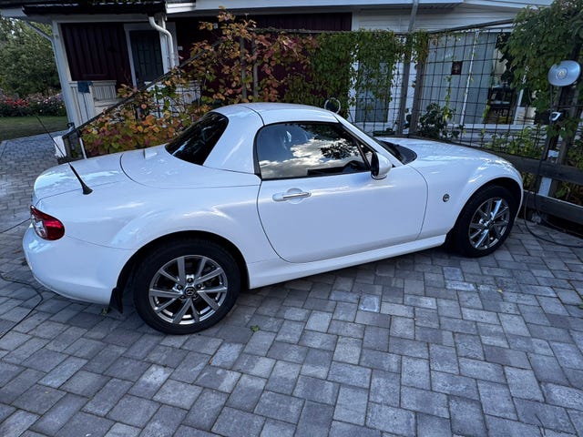 Mazda MX-5 2012