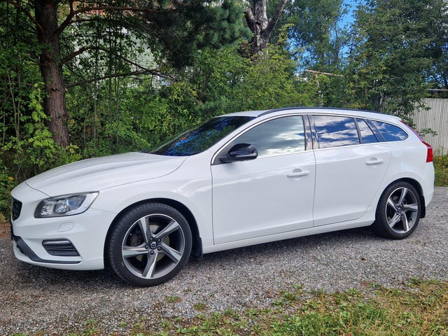 Volvo V60 2015
