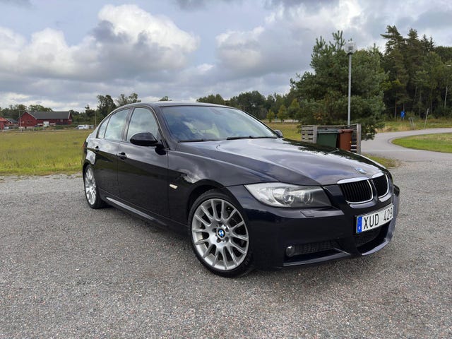 BMW 320i 2008