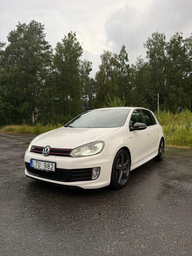 Volkswagen Golf VI 2012