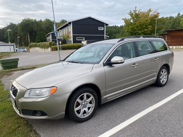 Volvo V70 2011