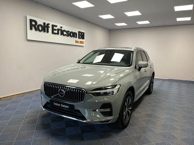 Volvo XC60 2025