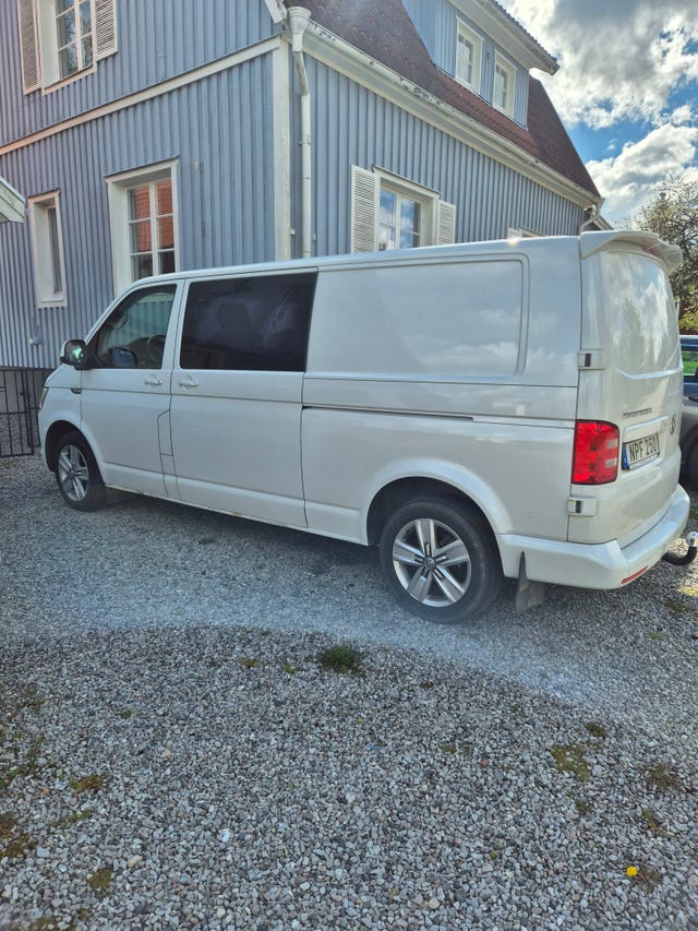 Volkswagen Transporter 2017 – bild 4