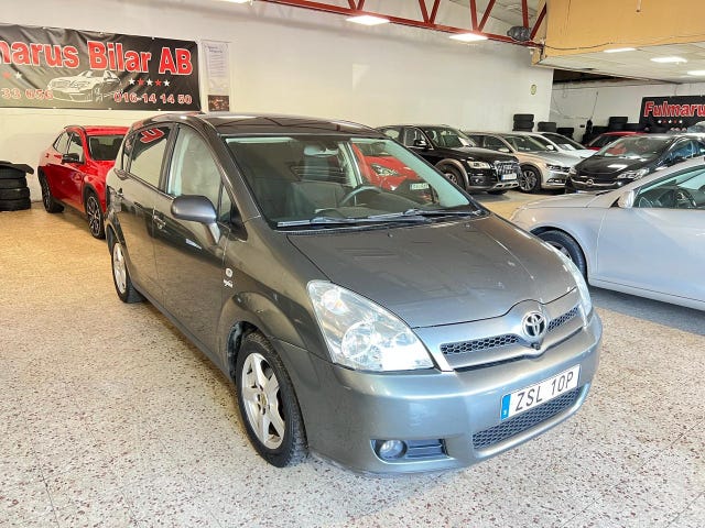 Toyota Corolla Verso 2005