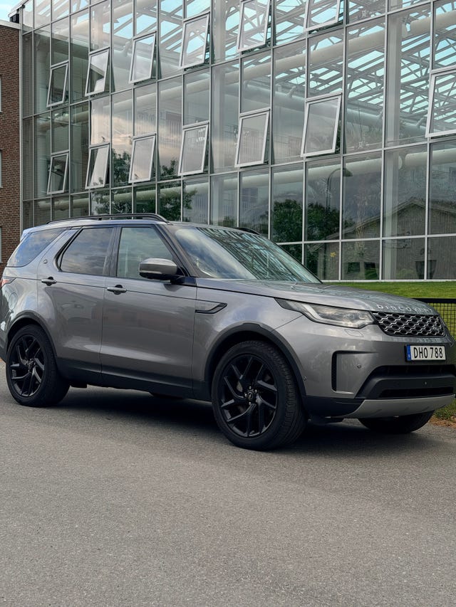 Land Rover Discovery 2021