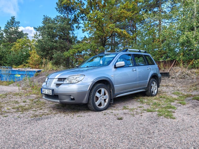 Mitsubishi Outlander 2005