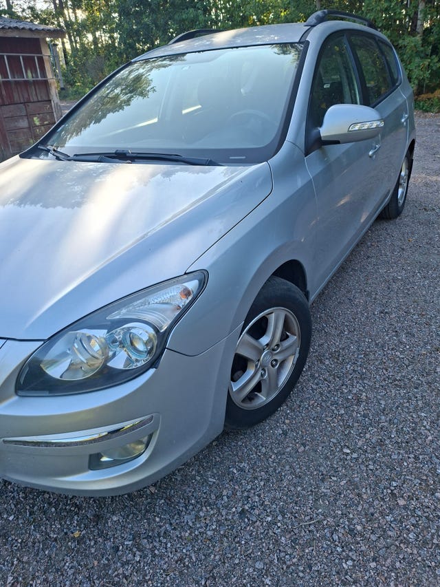 Hyundai i30 2010