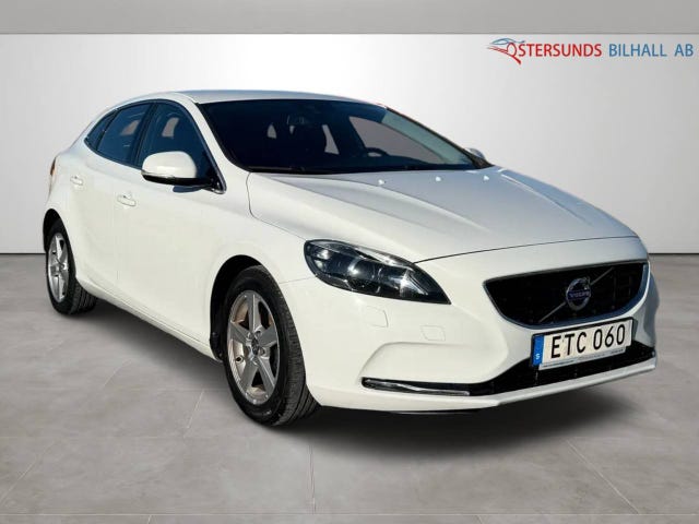 Volvo V40 2015