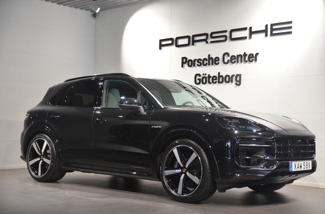 Porsche Cayenne 2025