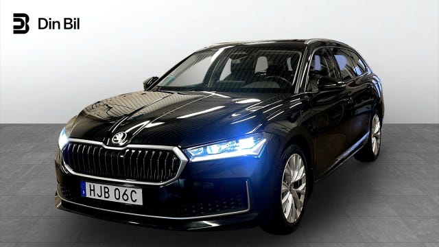 Skoda Superb 2025
