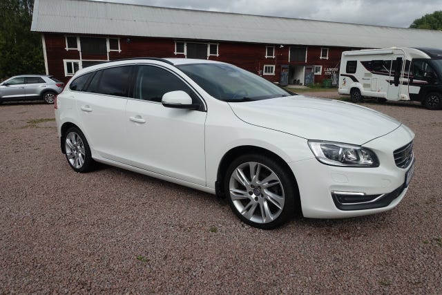 Volvo V60 2015
