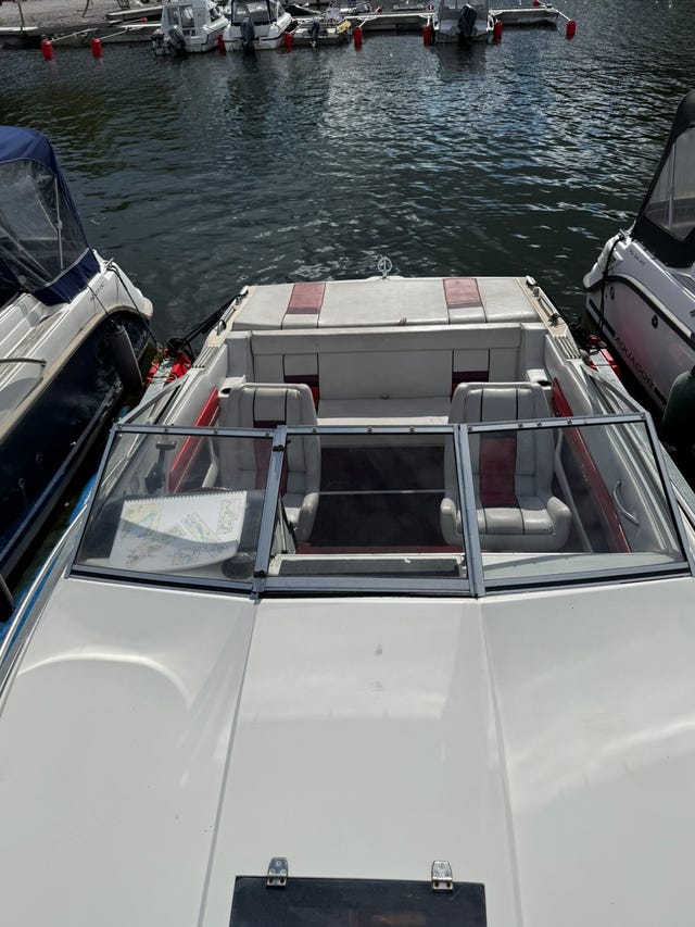 Wellcraft 210 Classic XL