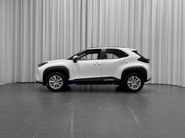 Toyota Yaris Cross 2025 – bild 2