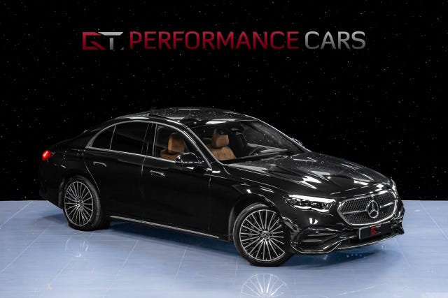 Mercedes-Benz E300 de 2024