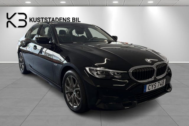 BMW 330e 2022