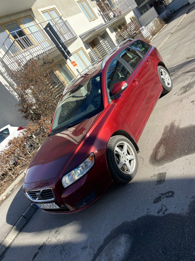 Volvo V50 2010