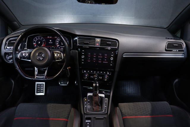 Volkswagen Golf I 2018 – bild 4