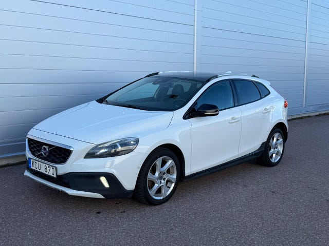 Volvo V40 Cross Country 2014