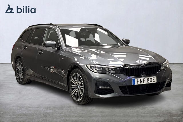BMW 330e 2021