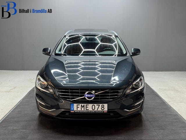 Volvo V60 2015
