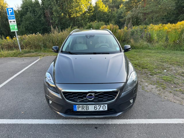 Volvo V40 Cross Country 2014