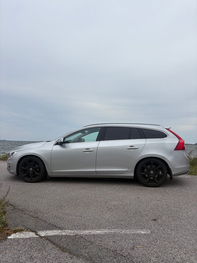 Volvo V60 2015