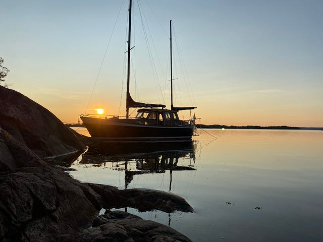 Nauticat 33
