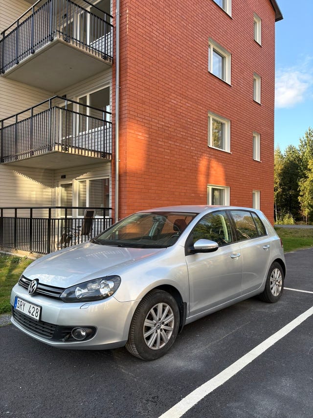 Volkswagen Golf VI 2011