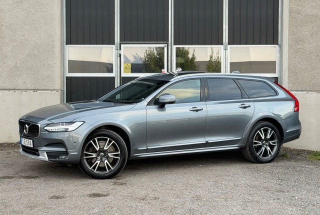 Volvo V90 Cross Country 2020