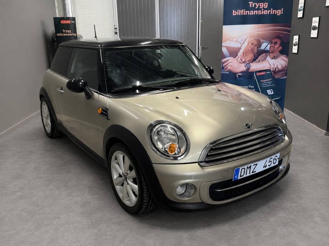 MINI Cooper 2011