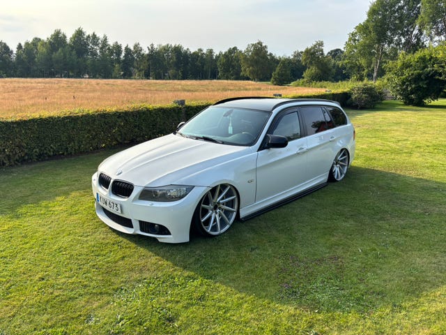BMW 318d 2010