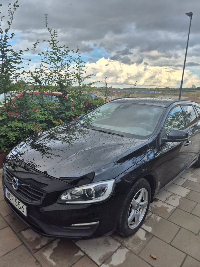 Volvo V60 2018