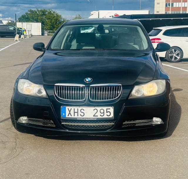 BMW 325i 2006