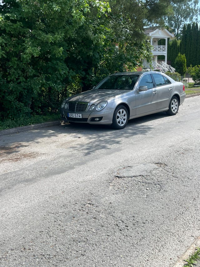 Mercedes-Benz E220 2008