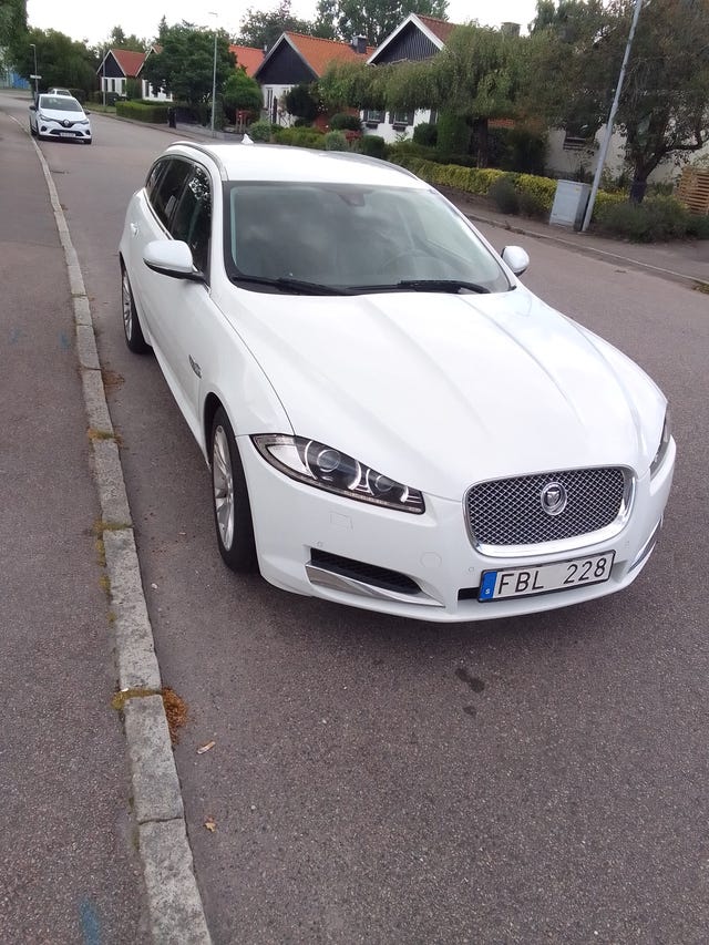 Jaguar XF 2013