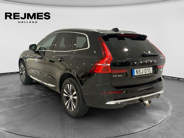 Volvo XC60 2024 – bild 2