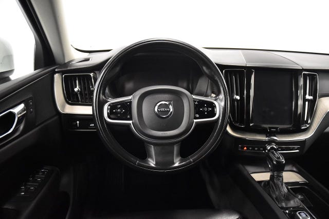 Volvo XC60 2019 – bild 2