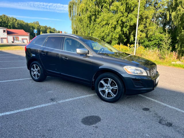 Volvo XC60 2011