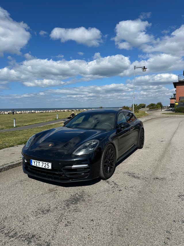Porsche Panamera GTS 2019