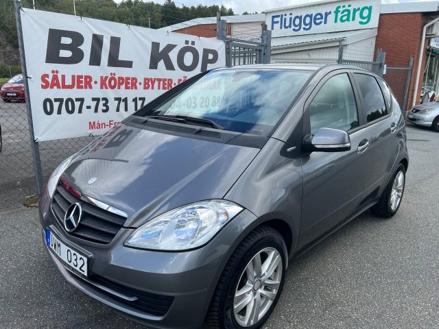 Mercedes-Benz A160 2012