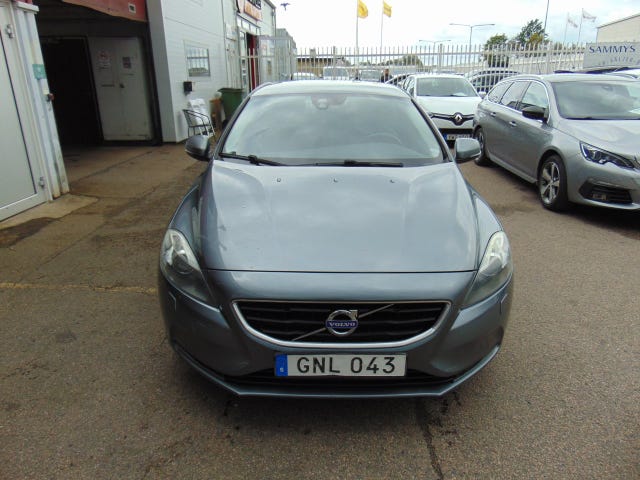 Volvo V40 2015 – bild 3